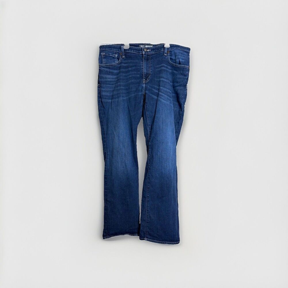 BKE Derek Jeans Men's Size 40R Blue Denim Regular Fit Bootcut Medium Wash